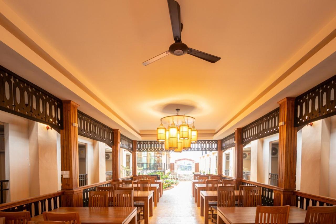 Peacock De Pai Hotel Экстерьер фото