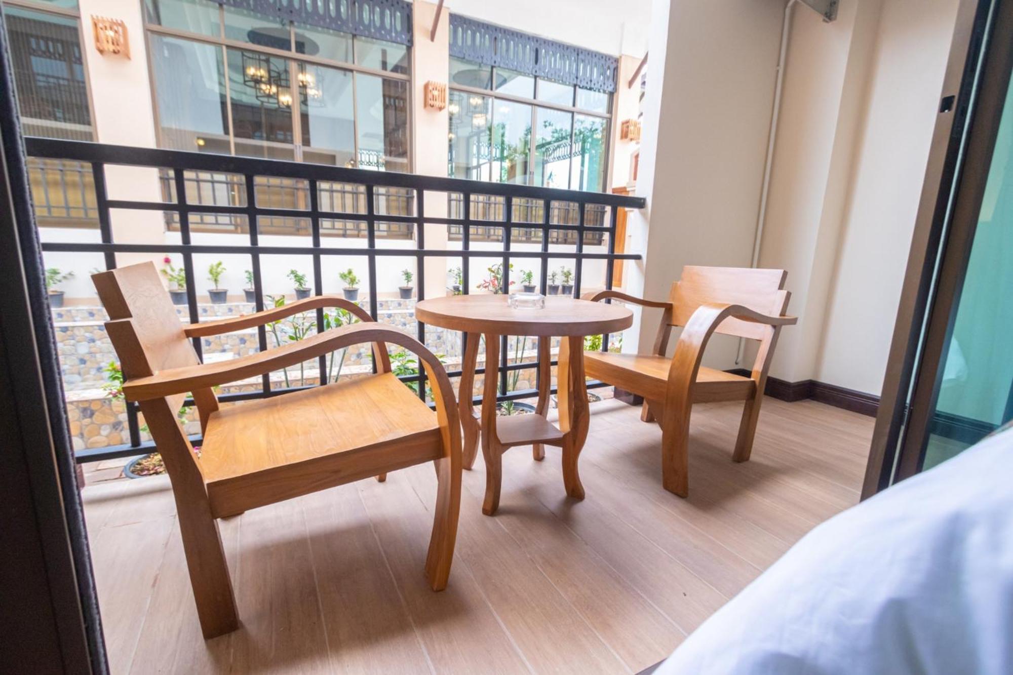 Peacock De Pai Hotel Экстерьер фото